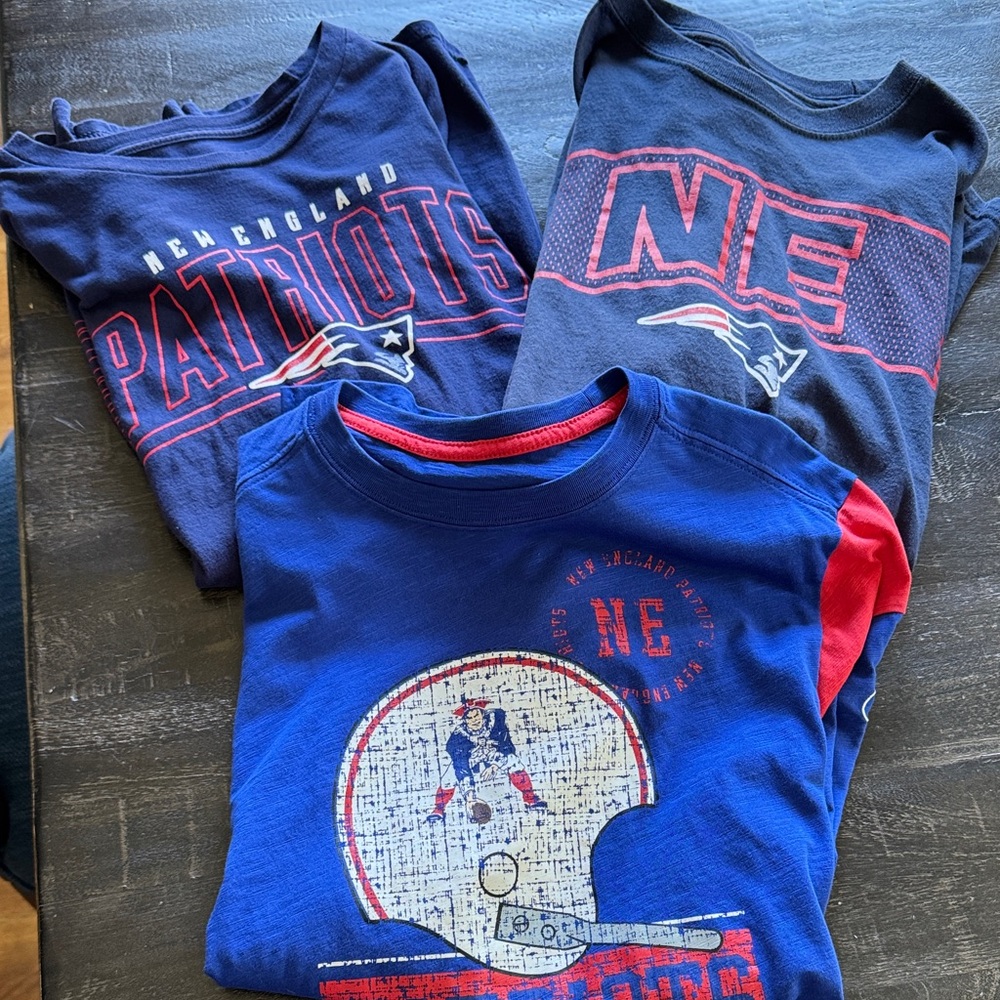Set of 3 Men's New England Patriots Long Sleeve Tees